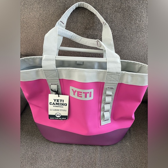 NWT YETI Camino 35 - Picture 1 of 3